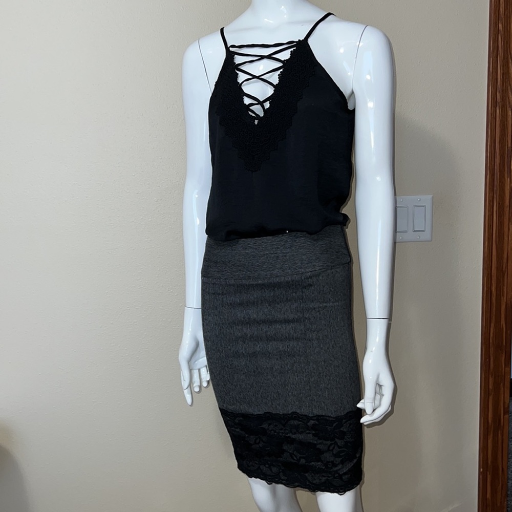 NWOT, Stooshy skirt size S